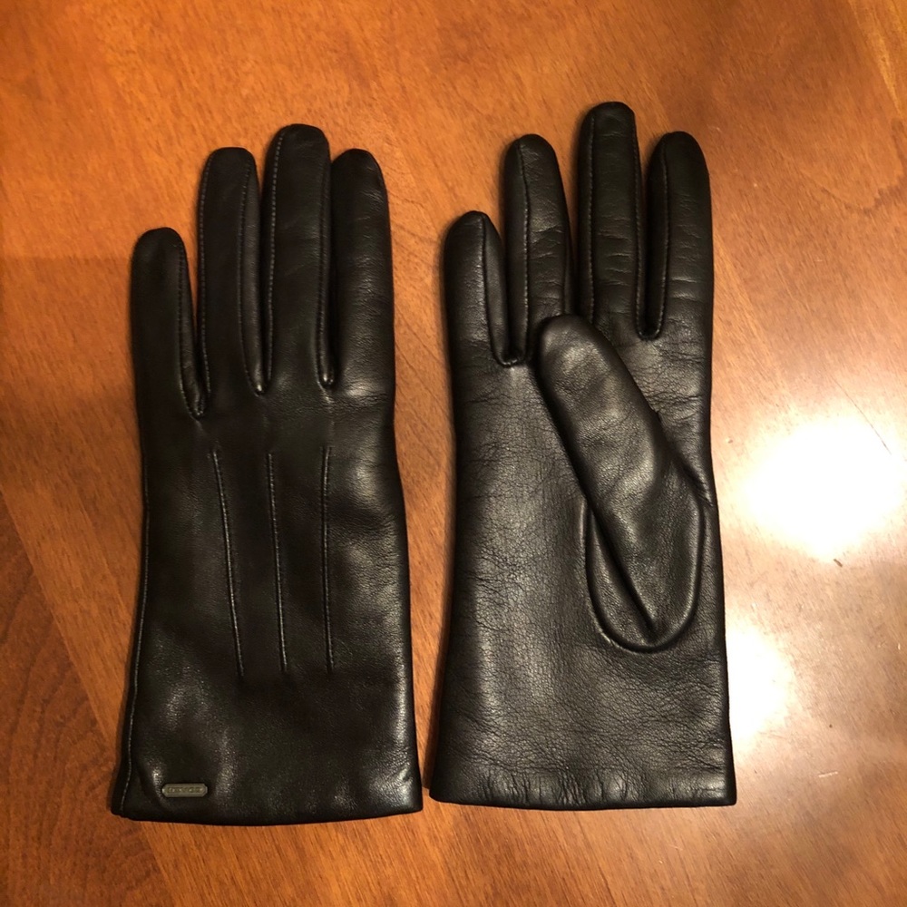 Coach leather driving gloves